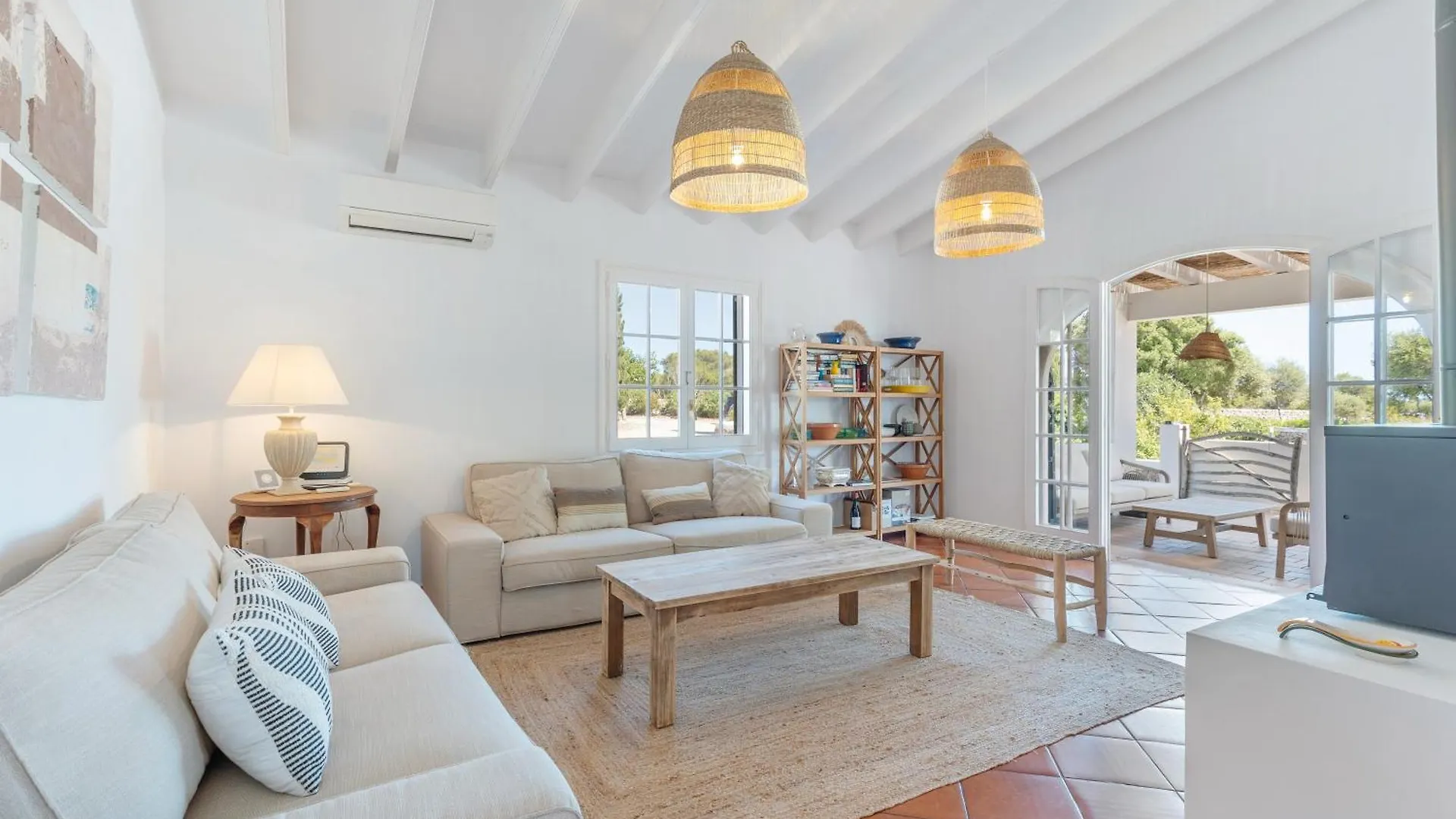 Preciosa Villa En El Campo Sant Lluis Spain